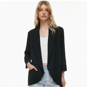 Aritzia Wilfred Blazer drapey open front with pockets.